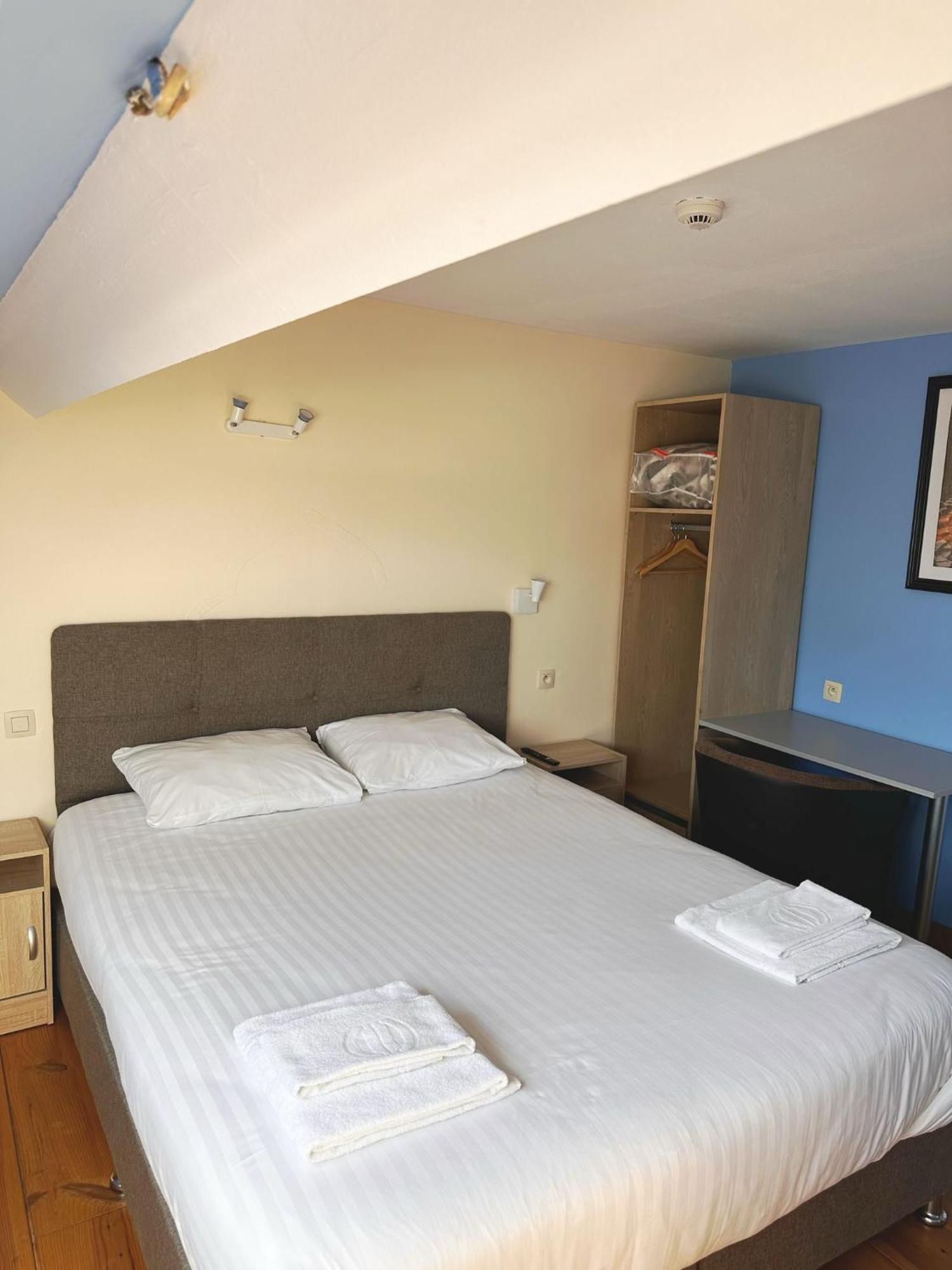 At-Pacific-Hotel Wavre Eksteriør bilde
