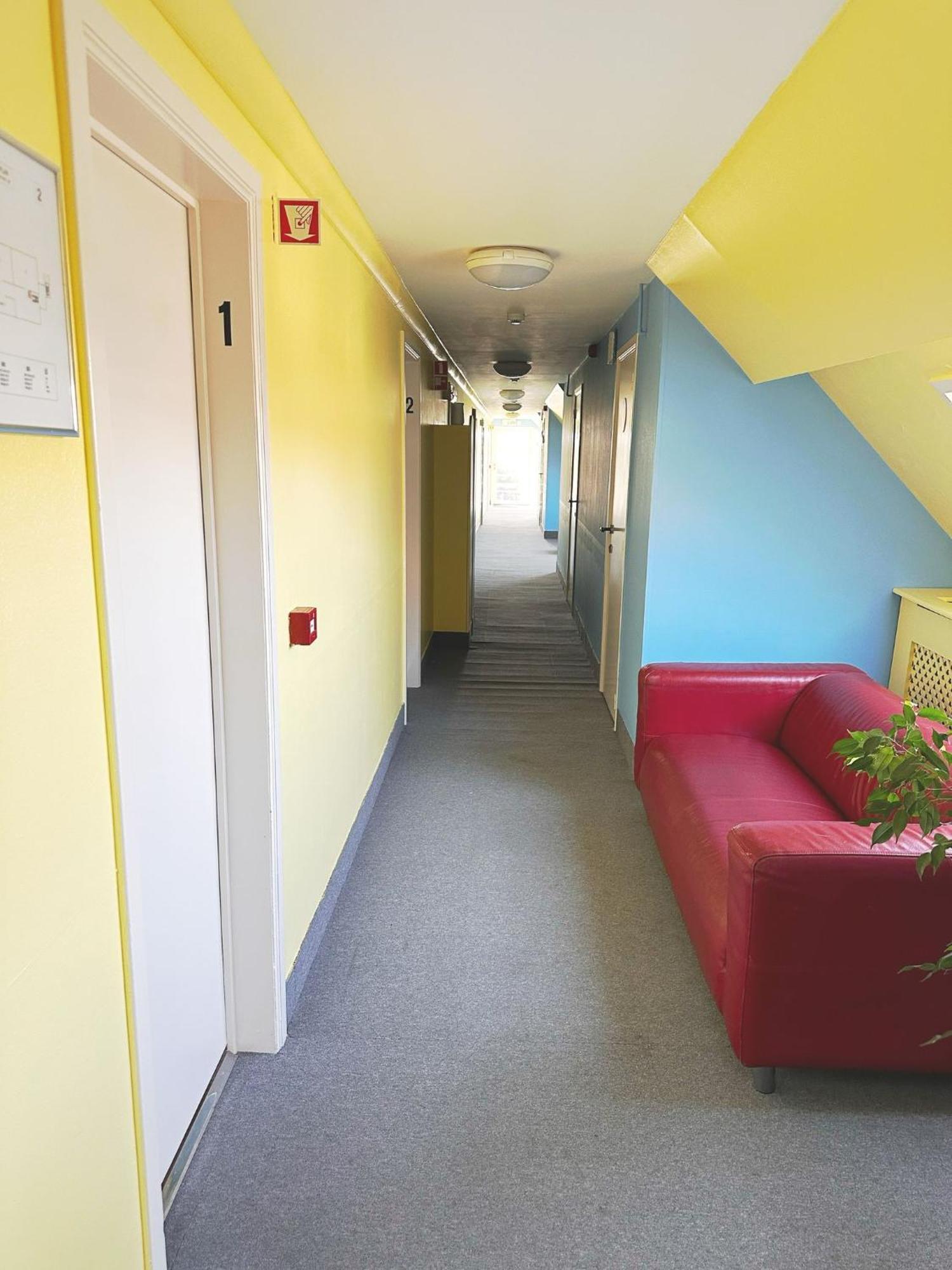 At-Pacific-Hotel Wavre Eksteriør bilde