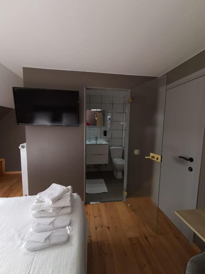 At-Pacific-Hotel Wavre Eksteriør bilde